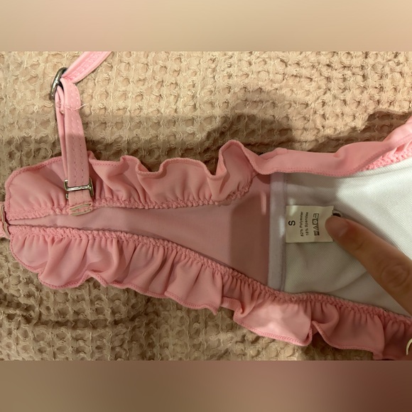 Small Pink Ruffle Bikini Set - Picture 6 of 10